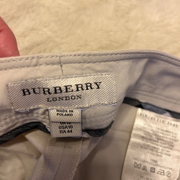Burberry Capris - Picture 2 of 7